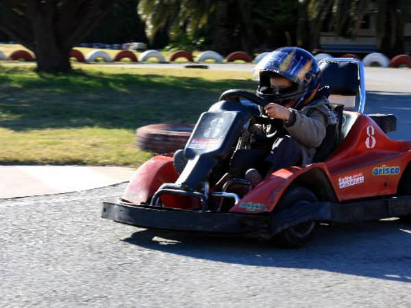 Unde mergem la karting în București