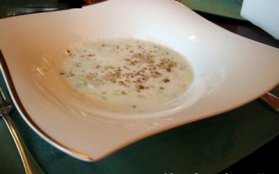 Supă rece pentru zile calde