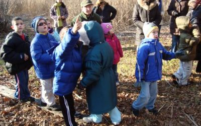 A apus sau nu mania înfofolitului copiilor?