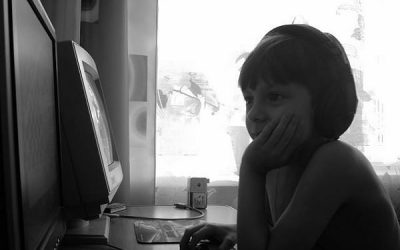 Ai voștri vă pot accesa informațiile de pe Facebook?