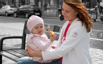 Frumusețea unei mămici e dată de încredere