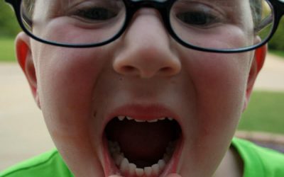 Cum putem preveni cariile dentare la cei mici?