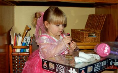 Mamele de fete și discuțiile despre machiaj