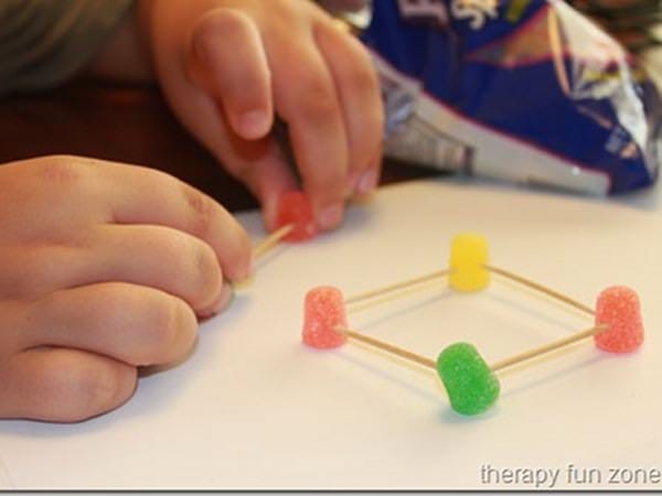 Minunății din jeleuri și scobitori