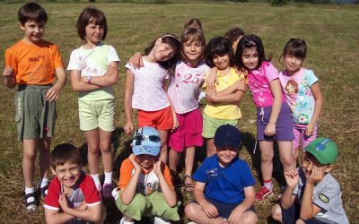 Hai în tabară vara asta