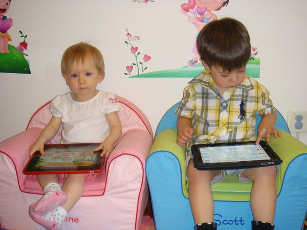 Ce aplicații din AppStore folosiți pentru copiii voștri?