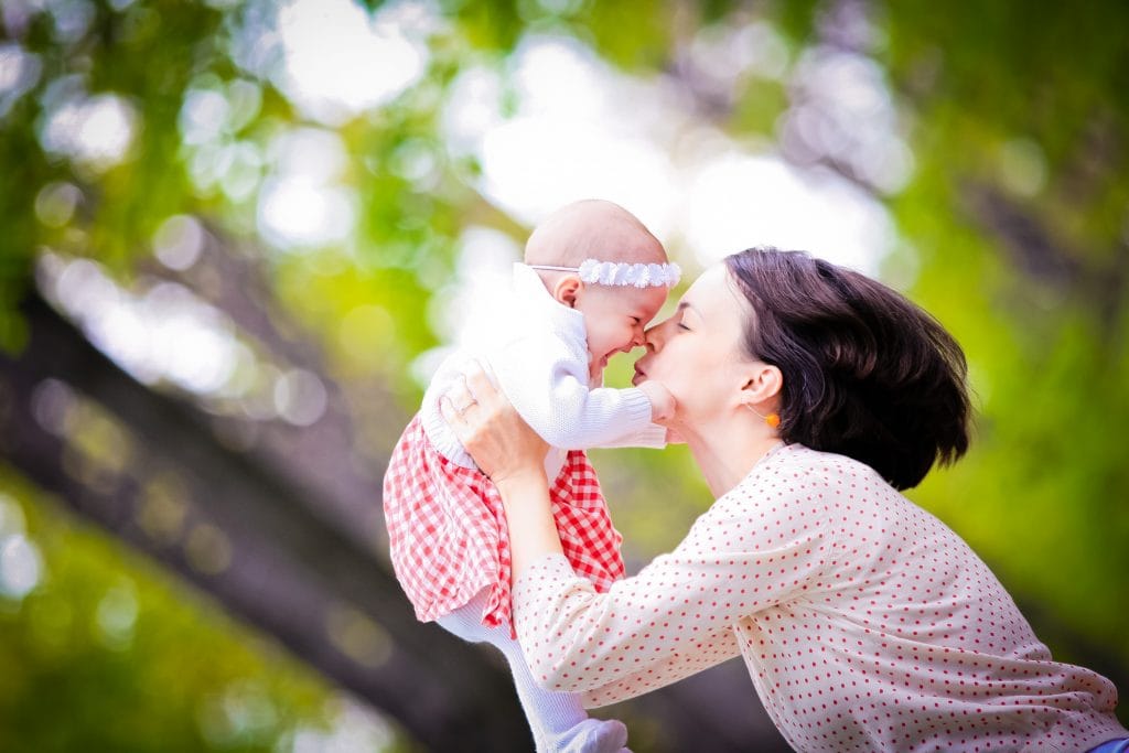 Care e cantecul inimii tale de mama? – by Wow, Mamica!