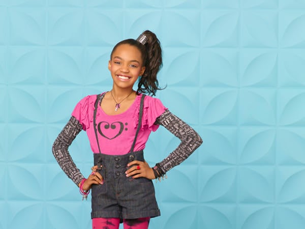 Exclusiv UrbanKid.ro: Interviu cu China Anne McClain, vedeta serialului “Bobocii Isteti”