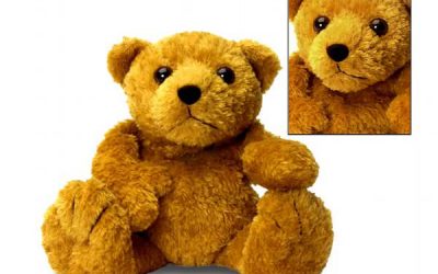 Urs cald, care încălzește și mânuțele și sufletul