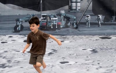 Ce credeau copiii din 1977 despre anul 2000