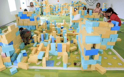 Construim încredere, zâmbete și case din burete cu IKEDOO [înscrieri pe ultima sută de metri]