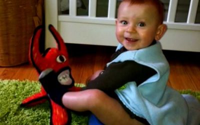 Amendă de 2.500$ pentru că un copil a urinat în curtea bunicilor