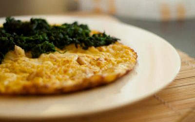 Omletă cu spanac și praz (de la un an)