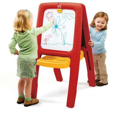 mkt_emag_easel for two