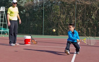 Susținere pentru copilul tău tenisman