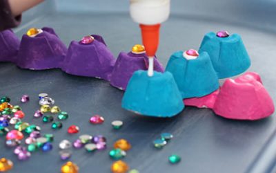 DIY: Ce facem din cartoanele de ouă?
