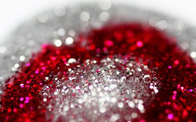 Experiment simplu: tornadă într-o sticlă cu apă