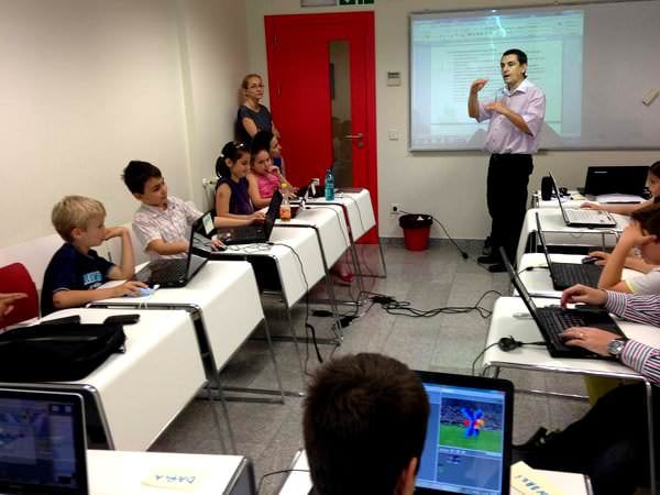 Lecție demonstrativă, gratuită de programare pentru copii