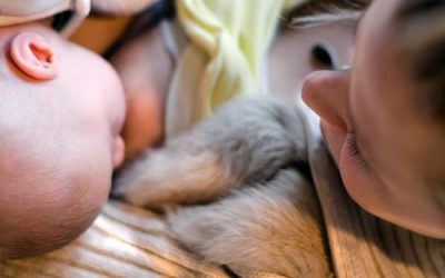 Săptămâna Mondiala a Alăptării și 10 beneficii ale laptelui de mamă