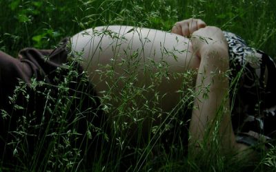 Întrebări pe care o gravidă și le pune când călătorește cu mașina