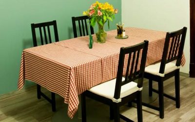 Mergem la Violeta pentru o supă de roșii?