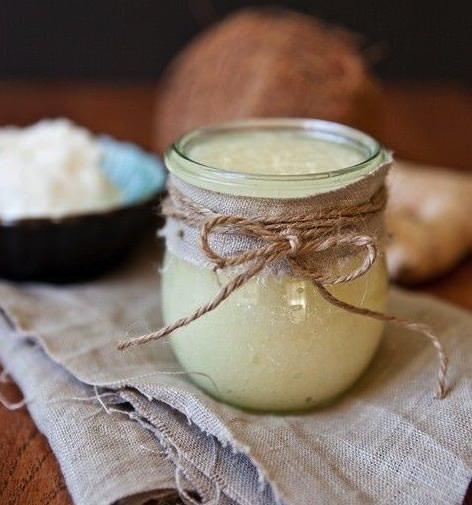 Superaliment – Ulei de cocos – super sănătos în mâncare, pe piele sau în păr