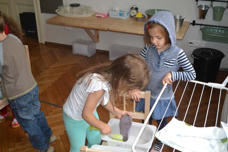 gradinita montessori bucuresti