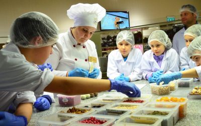 Cum a fost la atelierul de felicitări din ciocolată la Heidi ChocoWorld