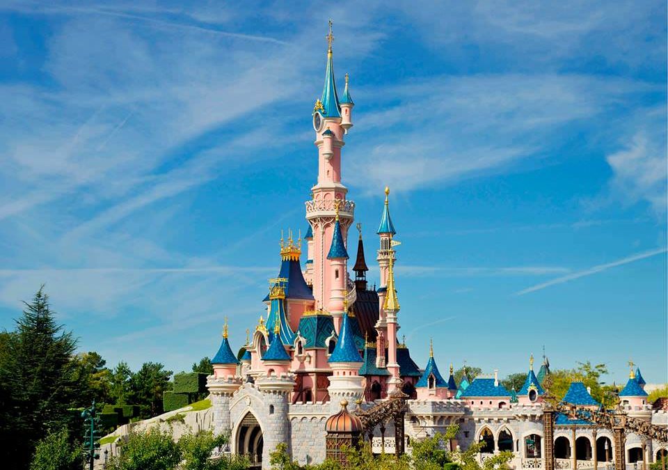 Perioadele perfecte pentru a merge cu toată familia la Disneyland