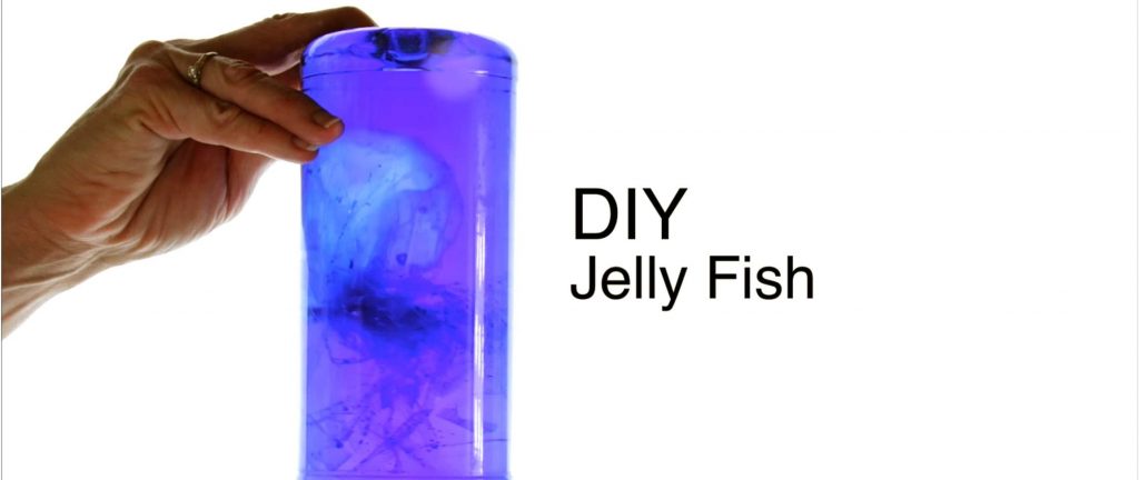 DIY: Meduză colorată în sticlă