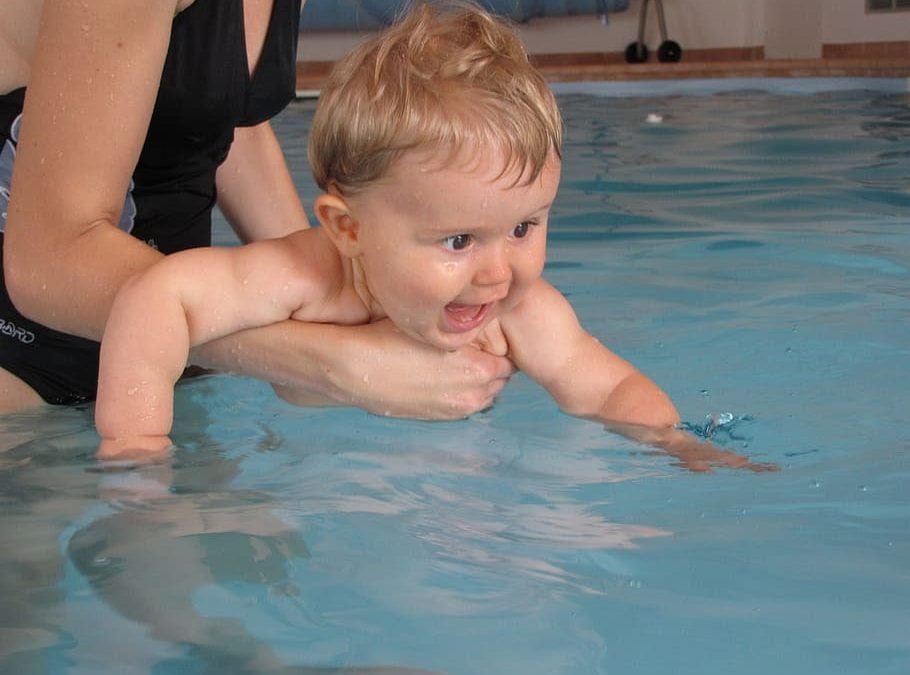 5 moduri simple de a-i stimula pe cei mici să facă sport