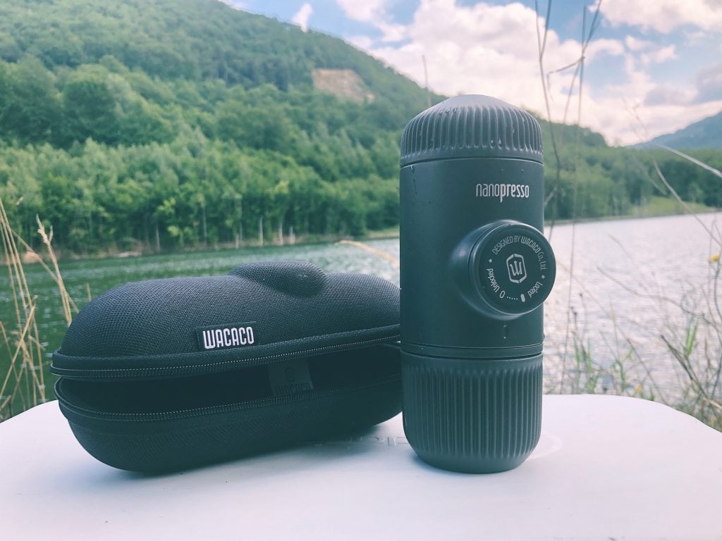 Cum ar fi să poți bea un espresso cremos și gustos ☕ oriunde ai fi? Poți cu Wacaco Nanopresso