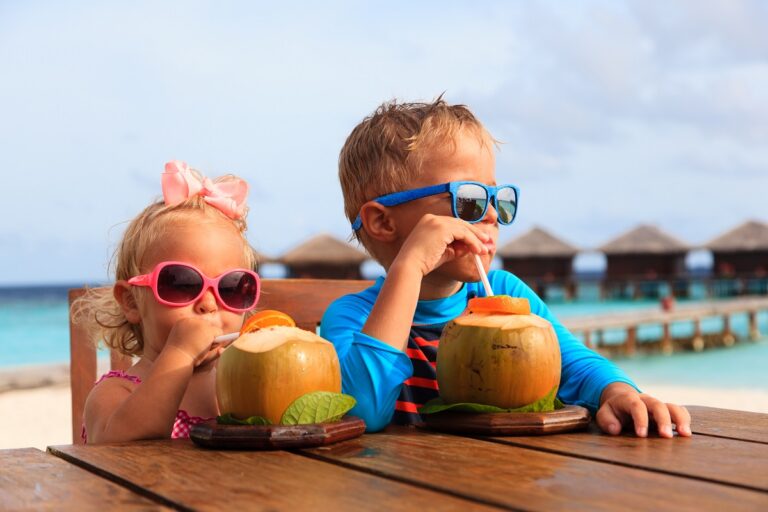 Vacanța de familie în Maldive: ce activități să faci cu copiii